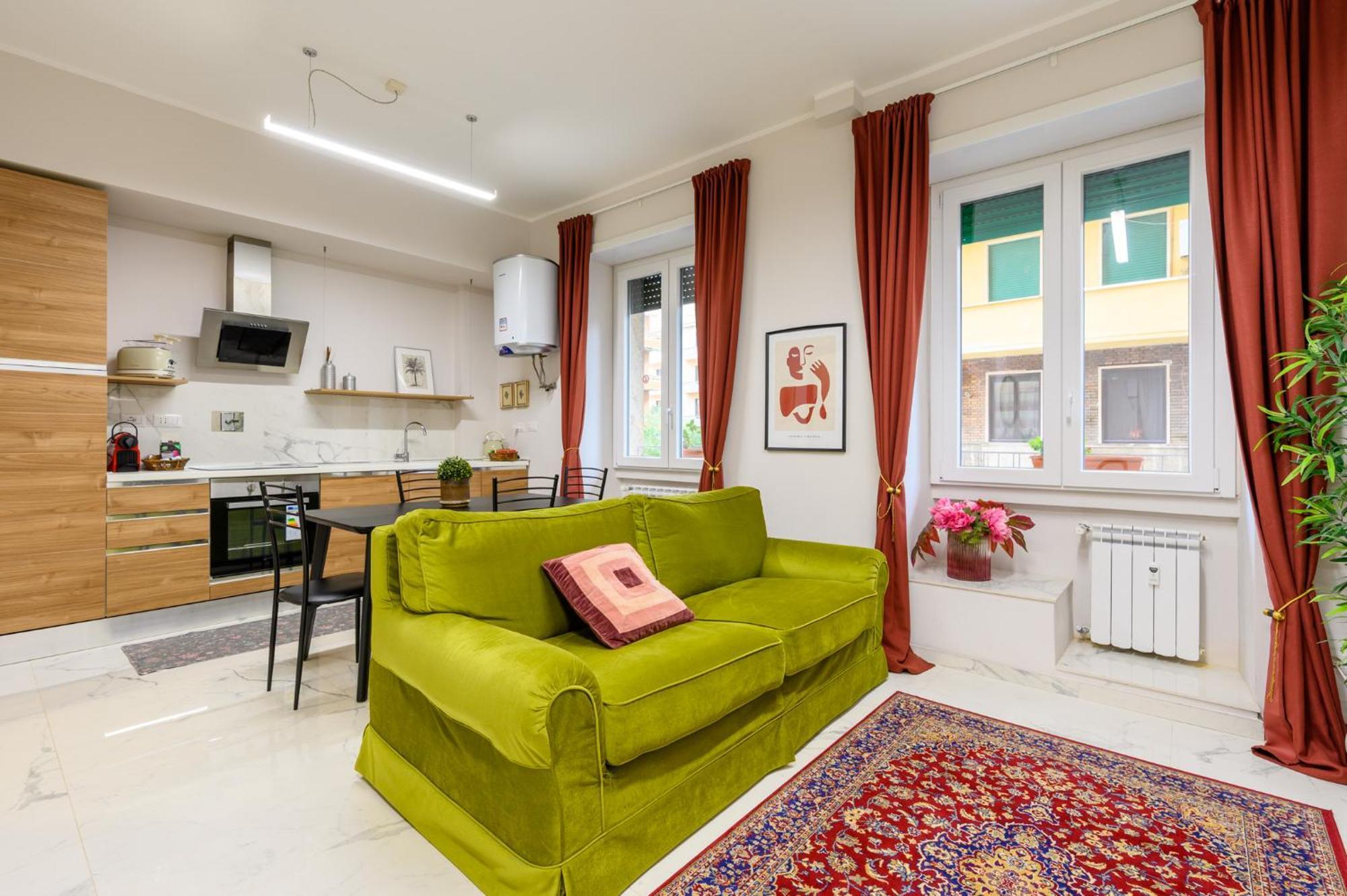 Luxury Apartment Re Di Roma Bagian luar foto